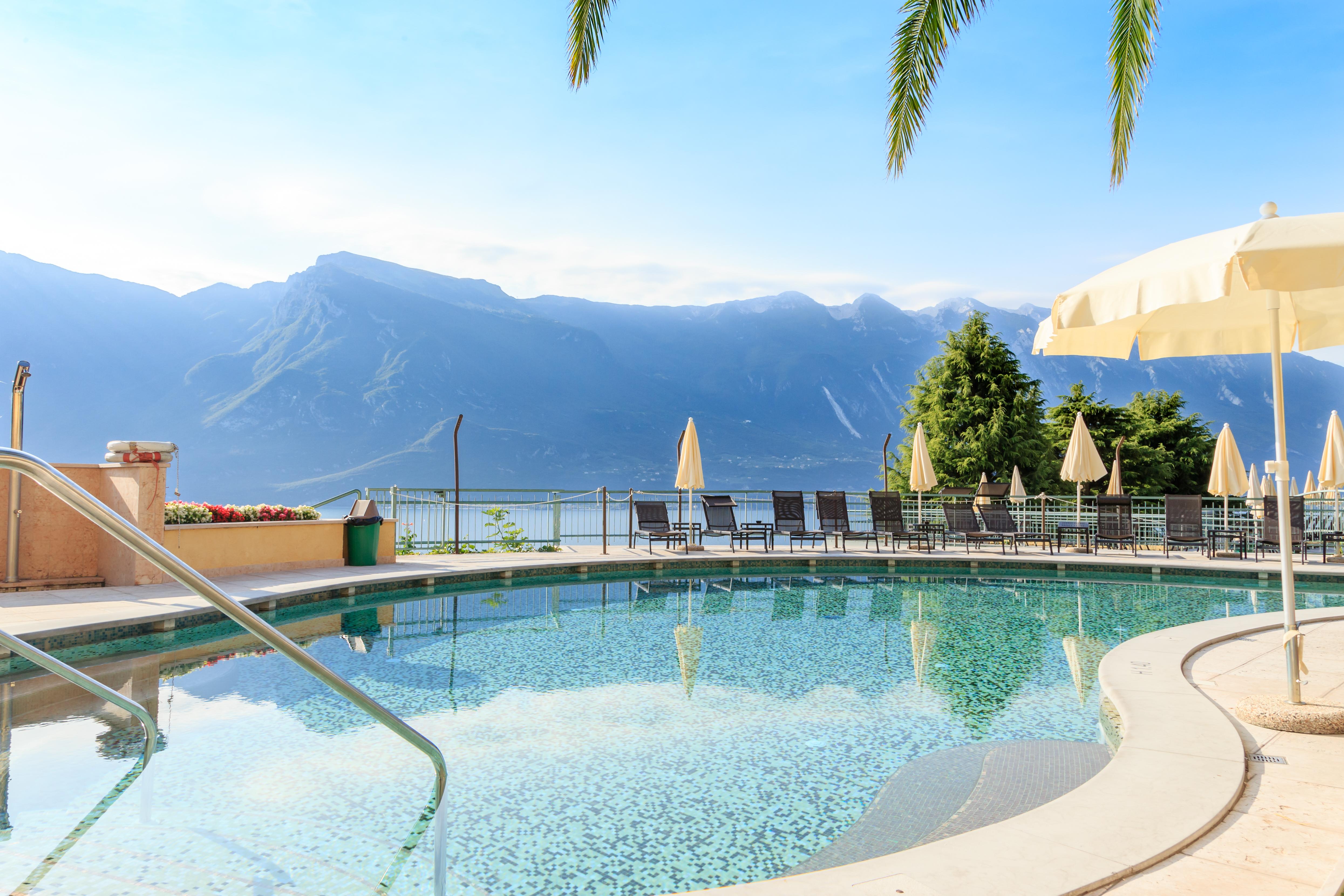 Hotel Cristina Limone sul Garda Exterior photo