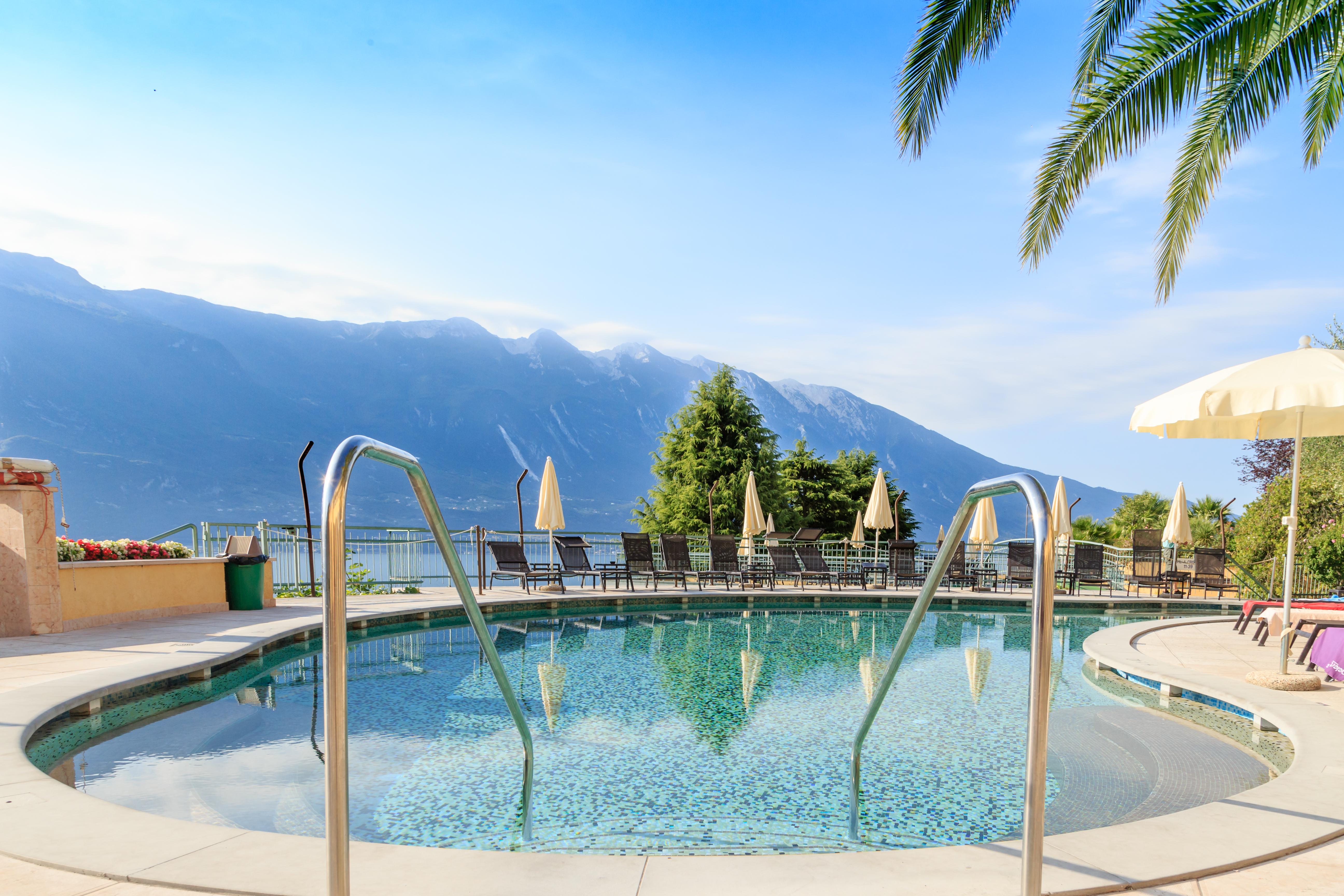 Hotel Cristina Limone sul Garda Exterior photo