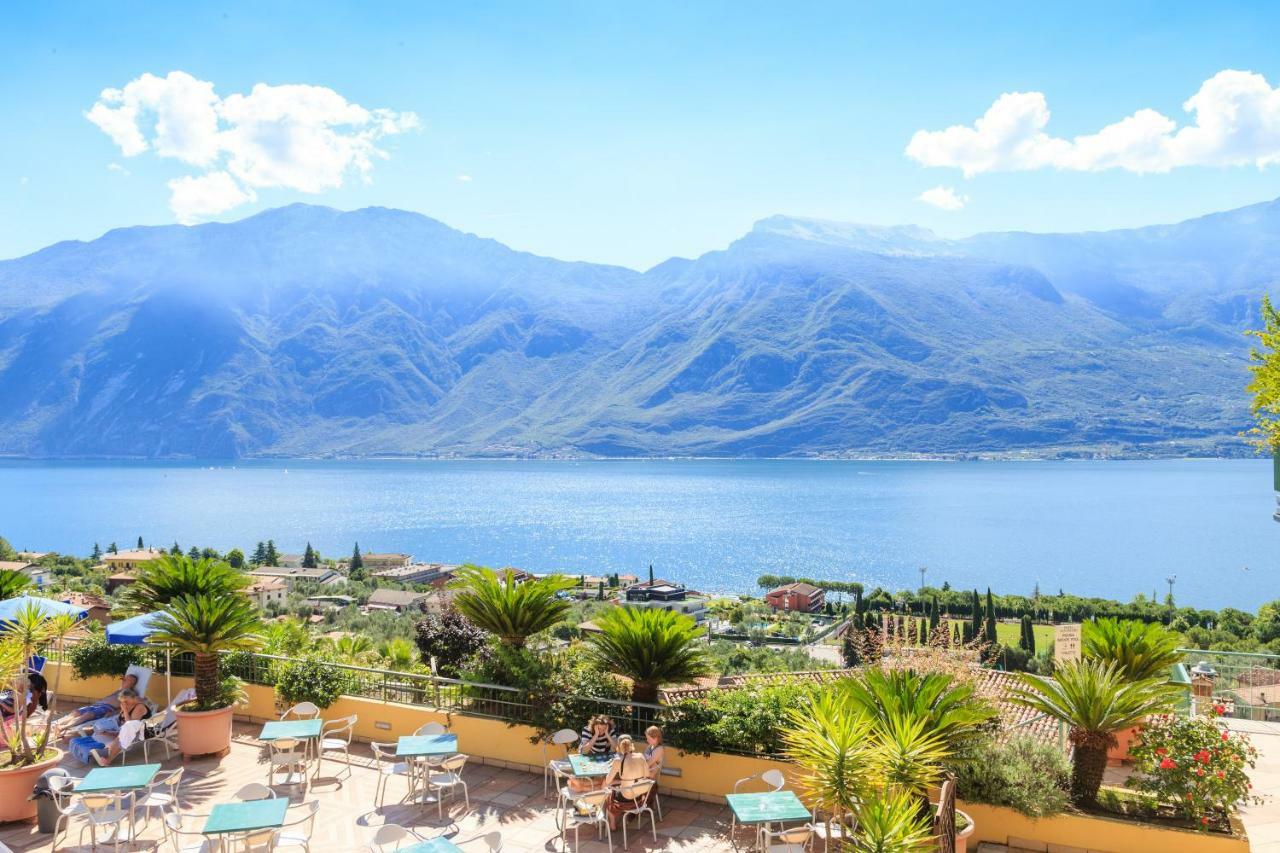 Hotel Cristina Limone sul Garda Exterior photo